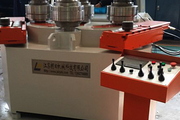 型材卷圓機的使用及維護，很重要